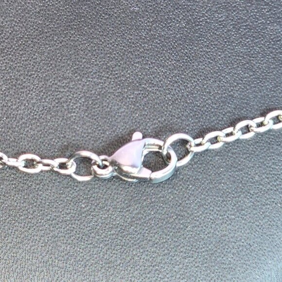 Dad Memorial Teardrop Urn Pendant Necklace (NWOT) - Picture 5 of 6